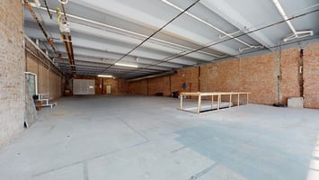 10204299