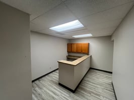 10284018