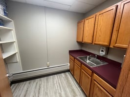10284028