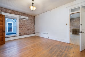10299932