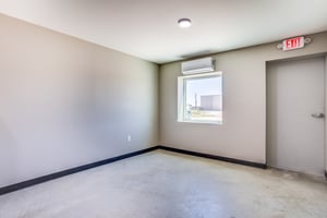 2864578