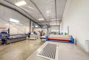 9675984