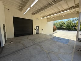 10598529