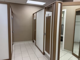 3425638