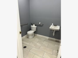 10435168