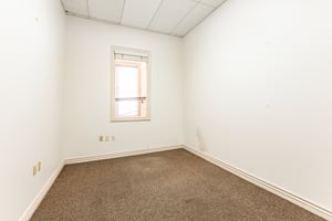 10432940