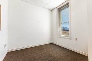 10432950