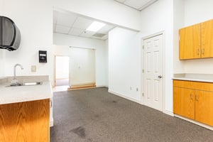 10432937