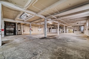10436634