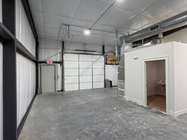 3324638