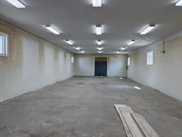 10455281