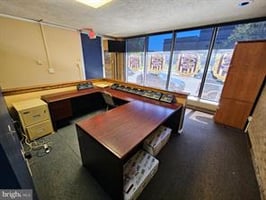 10462488