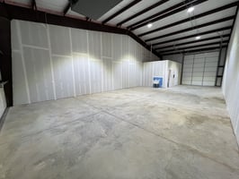 13615307