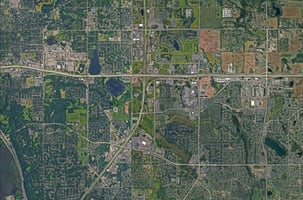10472485