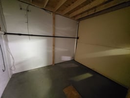 10482381