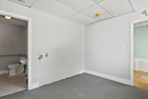 10657003