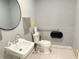 10537247