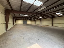 10546043