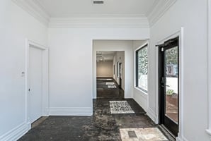 10574853