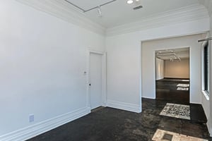 10574839
