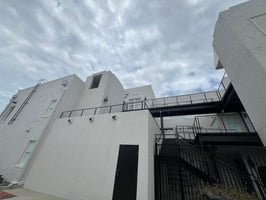 8968260