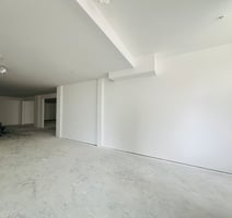 8968245