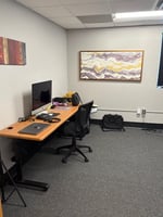 10564623