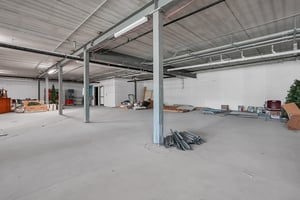 10565902