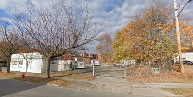 10577394