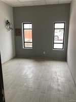 10582747