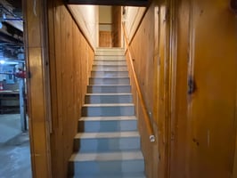 10595540