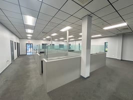 10600787