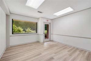 10607734