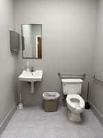 3868304