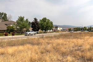 10635257