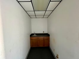 3089718
