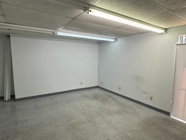 10661816
