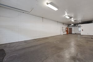 10670282