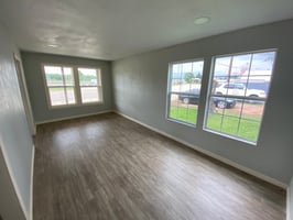 10682870
