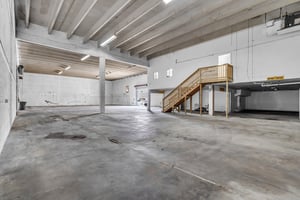 2768601