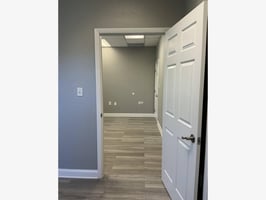 10702621