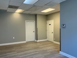 10702534