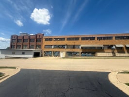 10823531