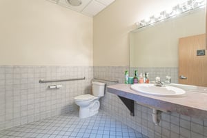 2855902