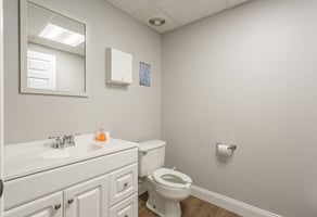 2855928
